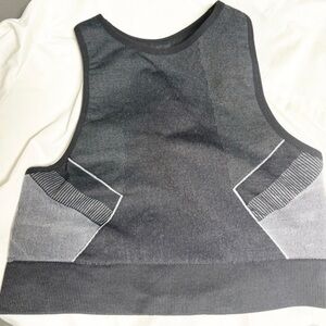 Fashionnova sport bra grey & black